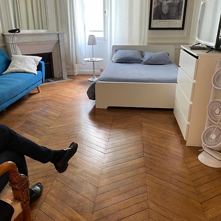 Studio A Paris Pres Du Pont Mirabeau Et Tour Eiffel Exteriör bild